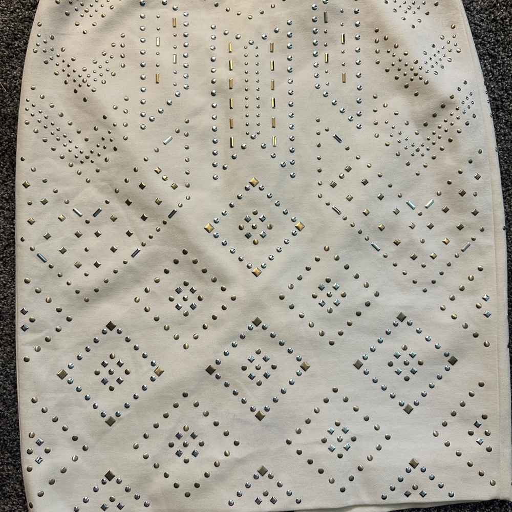 White House Black Market Beige Studded Pencil Skirt